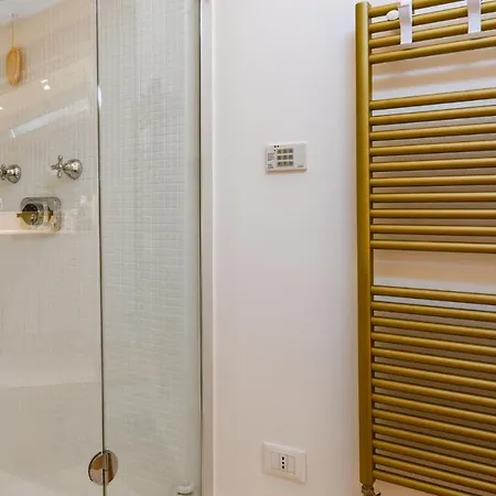 Appartement Glow - By Myhomeincomo Como