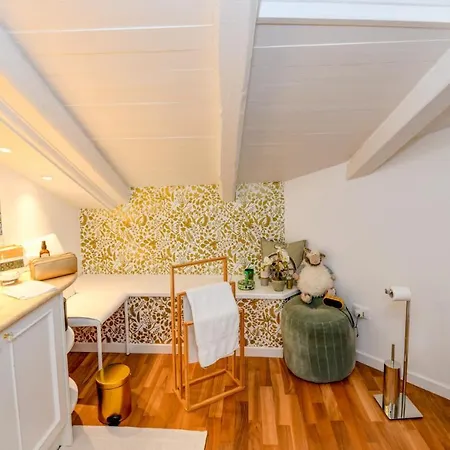 Glow - By Myhomeincomo *