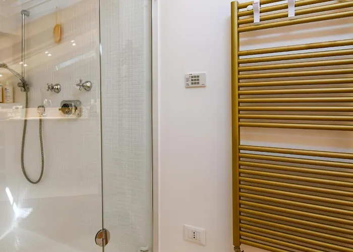 Διαμέρισμα Glow - By Myhomeincomo Όπως