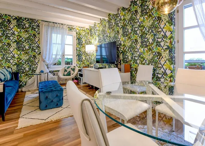 Glow - By Myhomeincomo * Όπως