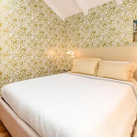 Glow - By Myhomeincomo *